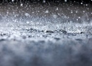 新一轮大范围降雨又来了！周末南方多地迎高温闷热桑拿天！