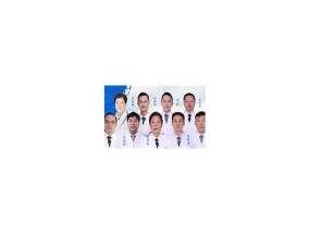 ​双眼皮贴在化妆哪步骤 双眼皮贴要怎么贴