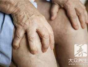 脚踝经常扭伤和痛风有关系吗