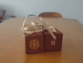 新娘回应结婚退租打扫房间留喜糖：只是做了应该做的事！